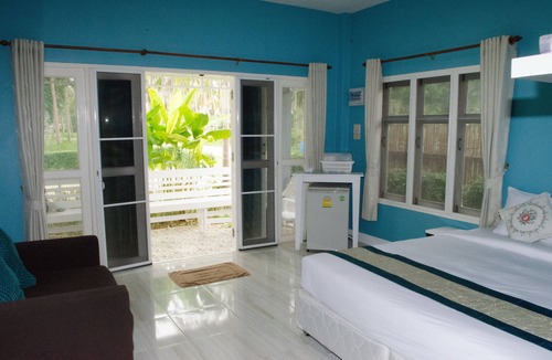 Thong Chai Hotel | Bankrut Resort