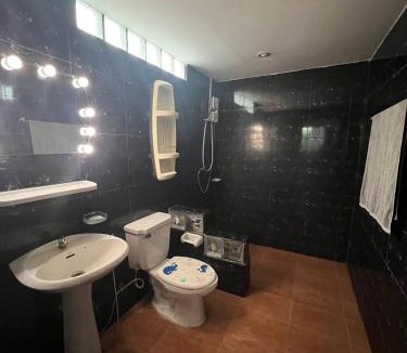 Nong Chaeng Apartment | Banyen chalong hill