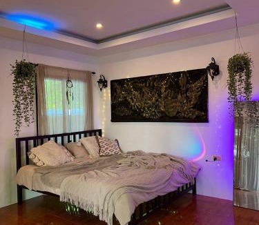 Nong Chaeng Apartment | Banyen chalong hill