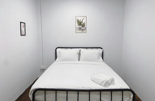 San Chao Pho Suea Apartment | BAO San Chao Pho Suea - ศาลเจ้าพ่อเสือ