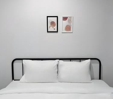 San Chao Pho Suea Apartment | BAO San Chao Pho Suea - ศาลเจ้าพ่อเสือ