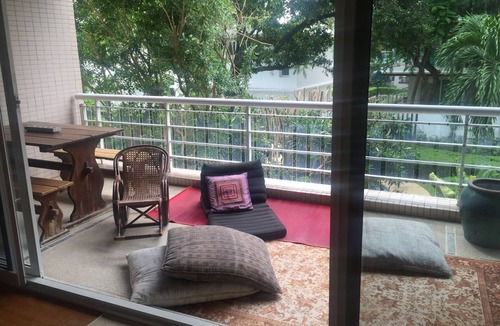 Nong Kae Apartment | Beach Front Condo with Spectacular Ocean