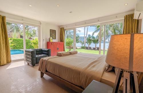 Klong Son Villa | Beachfront 5-bedroom Villa - by KohChangVillas