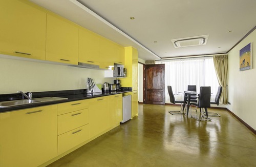 Old City Apartment | Beautiful Apartment in the Old City at Walking Street