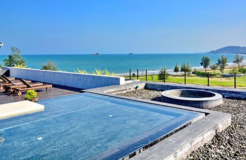 Nong Kae Condo | Beautiful Beach Condo at Sanctuary, Khao Takiab, Hua Hin