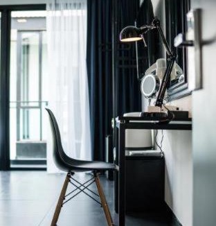 Wua Lai Hotel | BED Chiangmai Gate- Adults Only