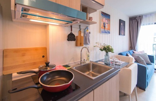 Khlong Toei Condo | Best for 2ppl! WIFI & POOL &GYM closed to BTS - Khet Khlong Toei