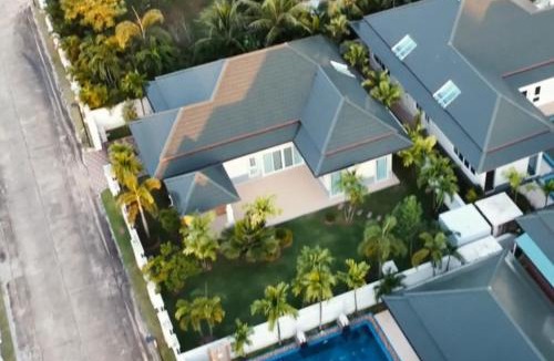 Huai Yai Villa | Big swimming pool garden villa 私家泳池花园豪华别墅
