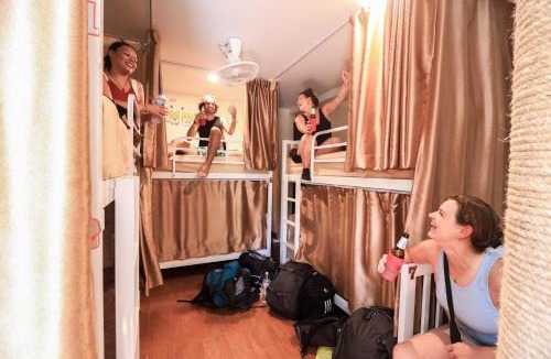 Lipa Noi Hostel | Blockhouse Samui