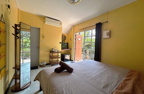 Sam Roi Yot Resort | Blue Beach Resort