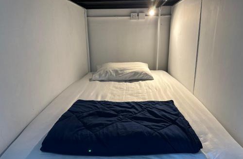 Ko Phi Phi Hostel | Blue Flow Hostel