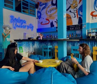 Asoke Hostel | Bodega Bangkok Soi 23