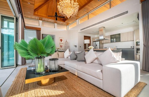 Cherngtalay Villa | Botanica Bangtao Beach Villa