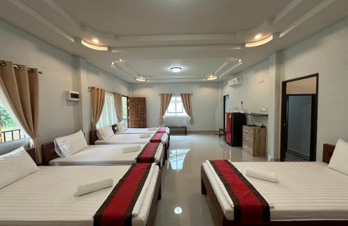 Huai Nam Khao House | Brown Andaman Krabi