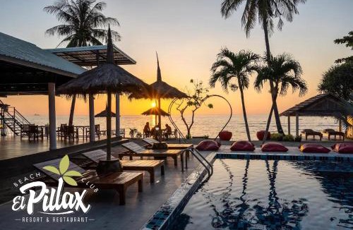 Koh Lan Ski Chalet | Bungalow - Sleeps 2 - Terrace - Beach Close
