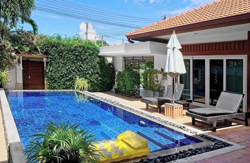 Nong Kae Villa | Busaba Villa 7 - 3 Bedroom - Pool