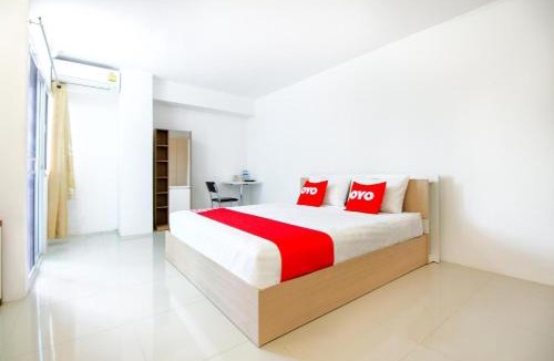 Chom Phon Hotel | Capital O 411 Grandview Condo 15