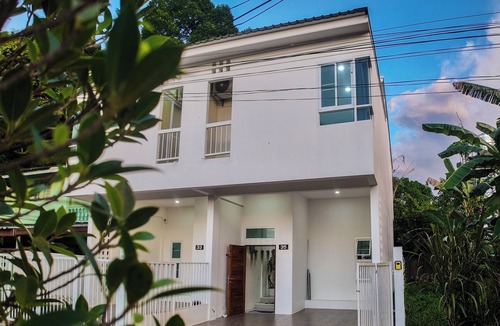 Hat Yai House | Casa La Vida/3BR 10 Mins to Lee Garden Unlimited WiFi With Free NETFLIX