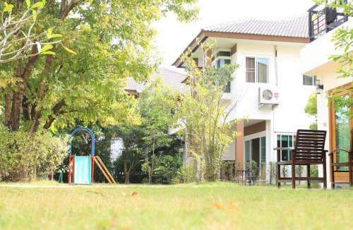 San Kamphaeng Bed & Breakfast | CC Villa House Chiangmai