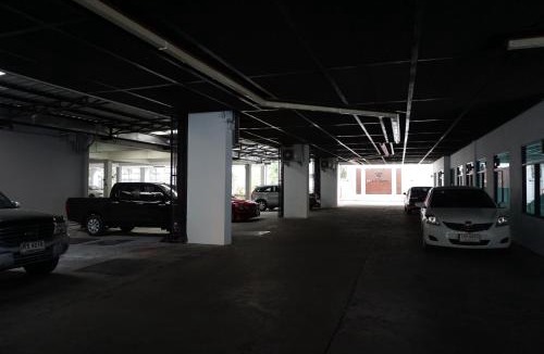 Phlabphla Apartment | Central Mansion