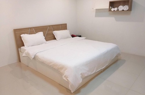 Bang Bo Hotel | Chai Hotel Bangbo