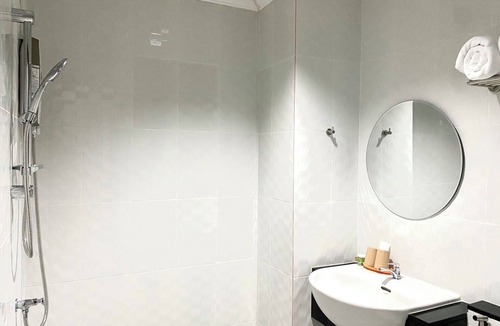 Chai Nat Hotel | Chainatgrand Hotel