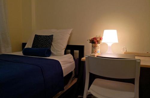 Phra Khanong Hostel | Chan Cha La 99 Hostel
