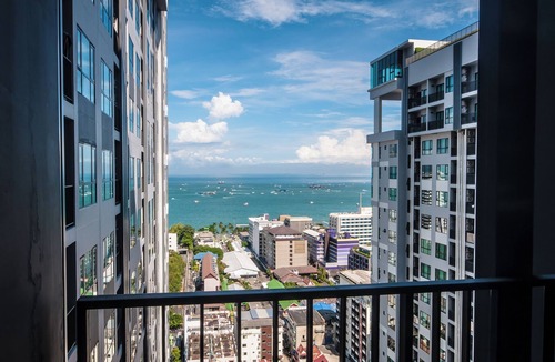 Pattaya Bay Apartment | Charming 1-bedroom apartment in terrific Muang Pattaya with fitness room, WiFi