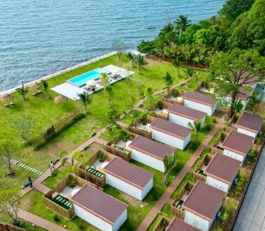 Khlong Yai Hotel | Charome Resort