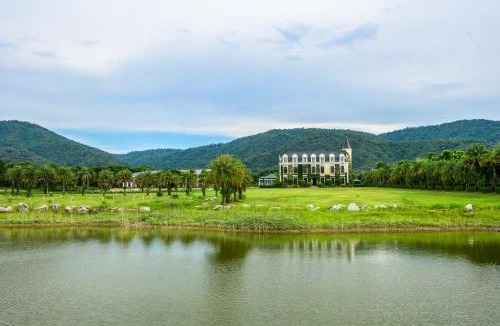 Khao Yai National Park Hotel | Chateau de Khaoyai Hotel & Resort