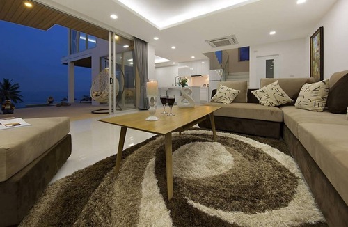 Chaweng City Center Villa | Chaweng noi villa Snow Wave 3-BR with private pool