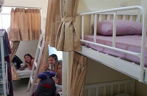 Wua Lai Hostel | Chiang Mai Happy House Hostel
