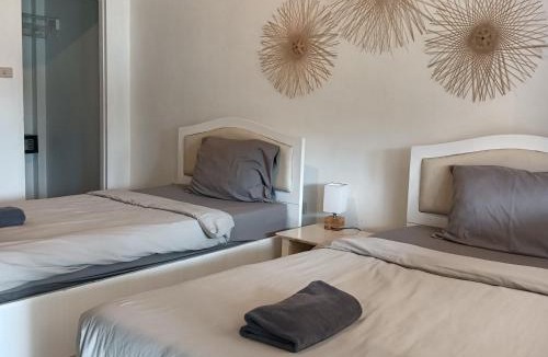 Bang Bao Bay Resort | Cliff Cottage