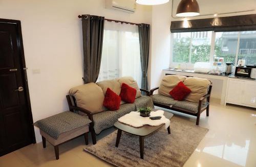 Hang Dong District Villa | close Maya nimman 5bedroom villa
