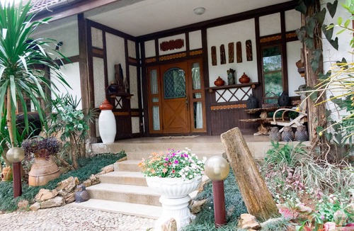 Pong Yaeng House | Country Home Erawan Ville