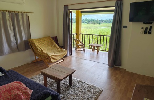 Huai Sai Hotel | Country Retreat