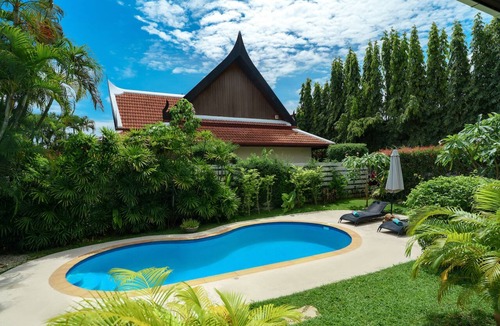 Ban Saiyuan Villa | Cozy 3 bedrooms villa with 2 swimming pools