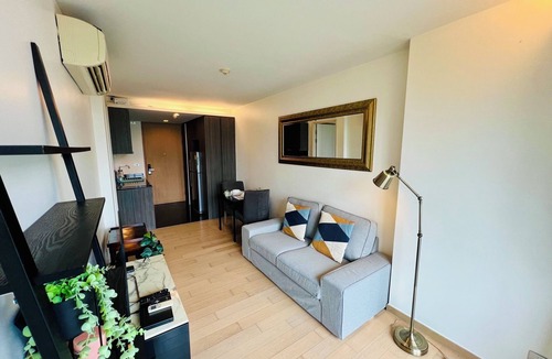 Sukhumvit Apartment | Cozy Garden-View 1BR 700m BTS ThongLo, Sukhumvit49, Samitivej Hospital