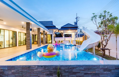 Cha-am House | Cozy Pool Villa .