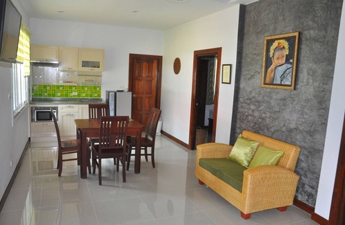 Ko Lanta House | Cozy villa cottage L2 close to the sea
