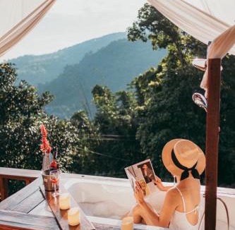 Mae Rim Resort | CR farm stay ซีอาร์ฟาร์มสเตย์