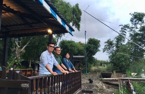 Srisa Chorakhe Noi House | Crocodile Junior Homestay @ Riverside Bkk