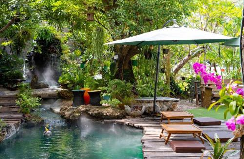 Nai Mueang Hotel | Crystal Resort Korat