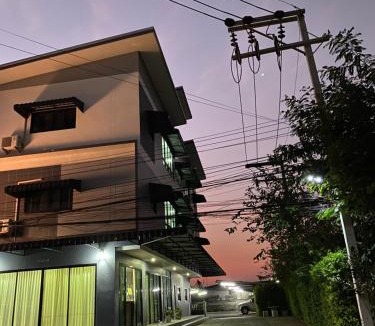 Makham Tia Apartment | DD Modern House