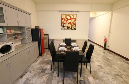 Old City House | *DELUXE Spacious Town HOUSE IN CHIANG MAI CITY -NEAR THE SUNDAY NIGHT MARKET!*