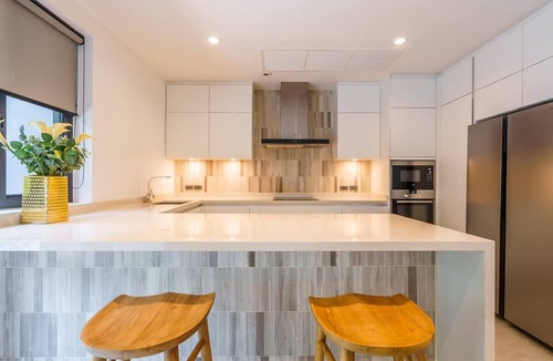 Khlong Tan Nuea Villa | Designer 49 Pool Villa