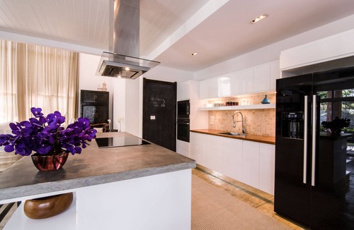 Hua Hin House | Designer's Dream Villa located within beachfront 5 star international Resort.