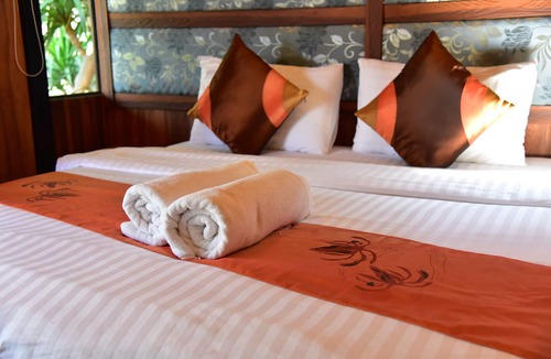 Nong Nam Daeng Hotel | Dusit Talai Resort