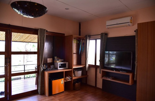 Nong Nam Daeng Hotel | Dusit Talai Resort