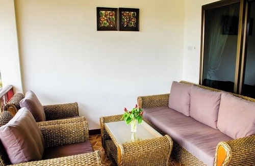 Rayong Cabin | Family-friendly | Boule court | WiFi | Gym